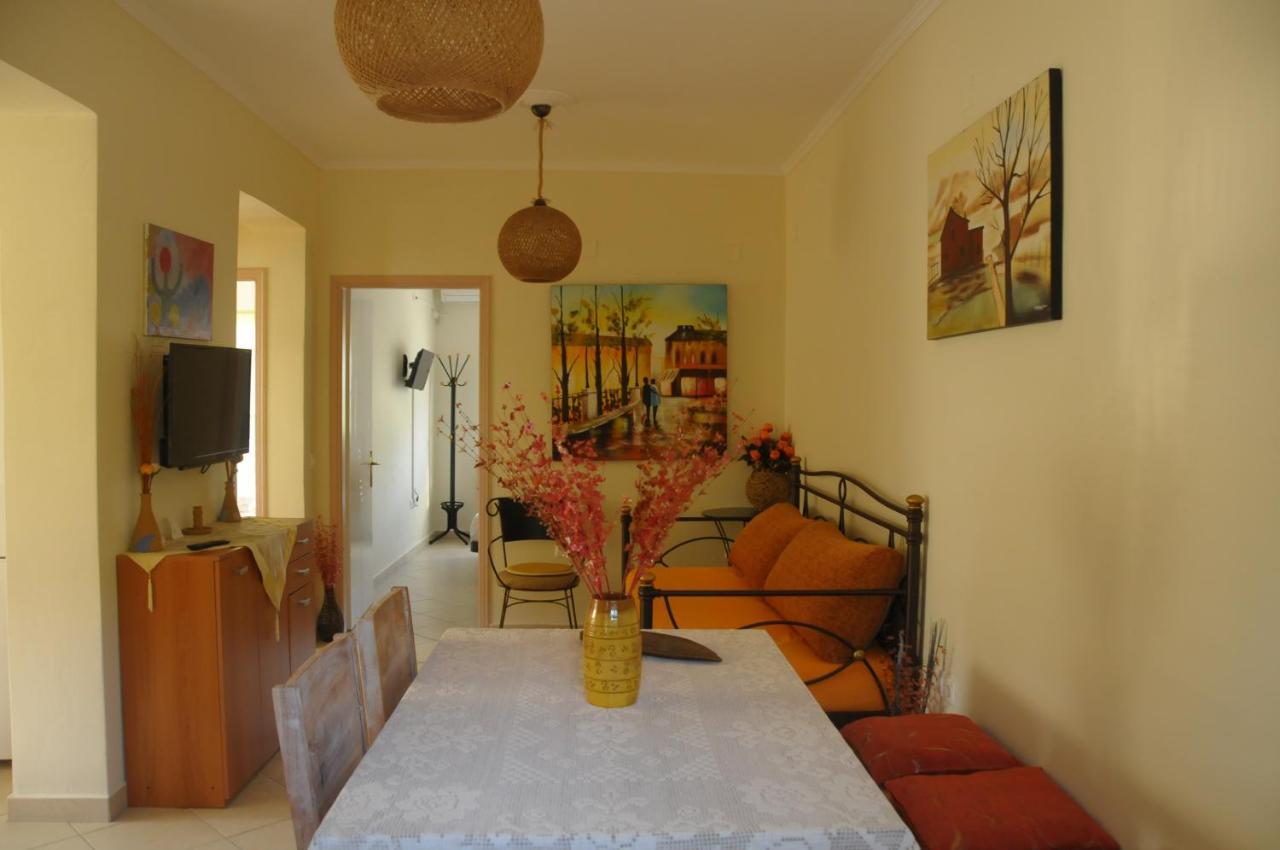 Maria Apartments Lefkada City Екстер'єр фото